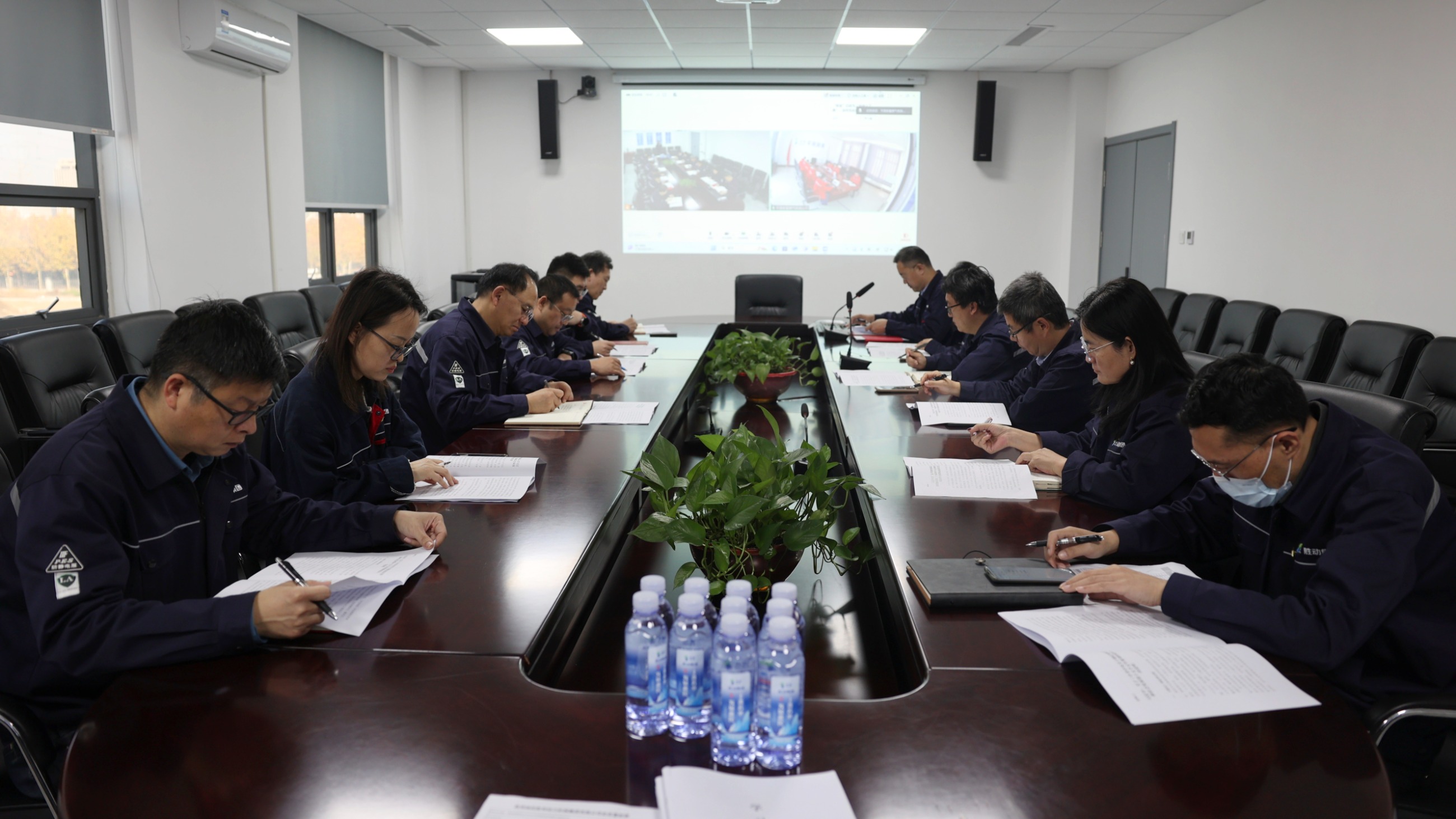 勝動(dòng)集團(tuán)